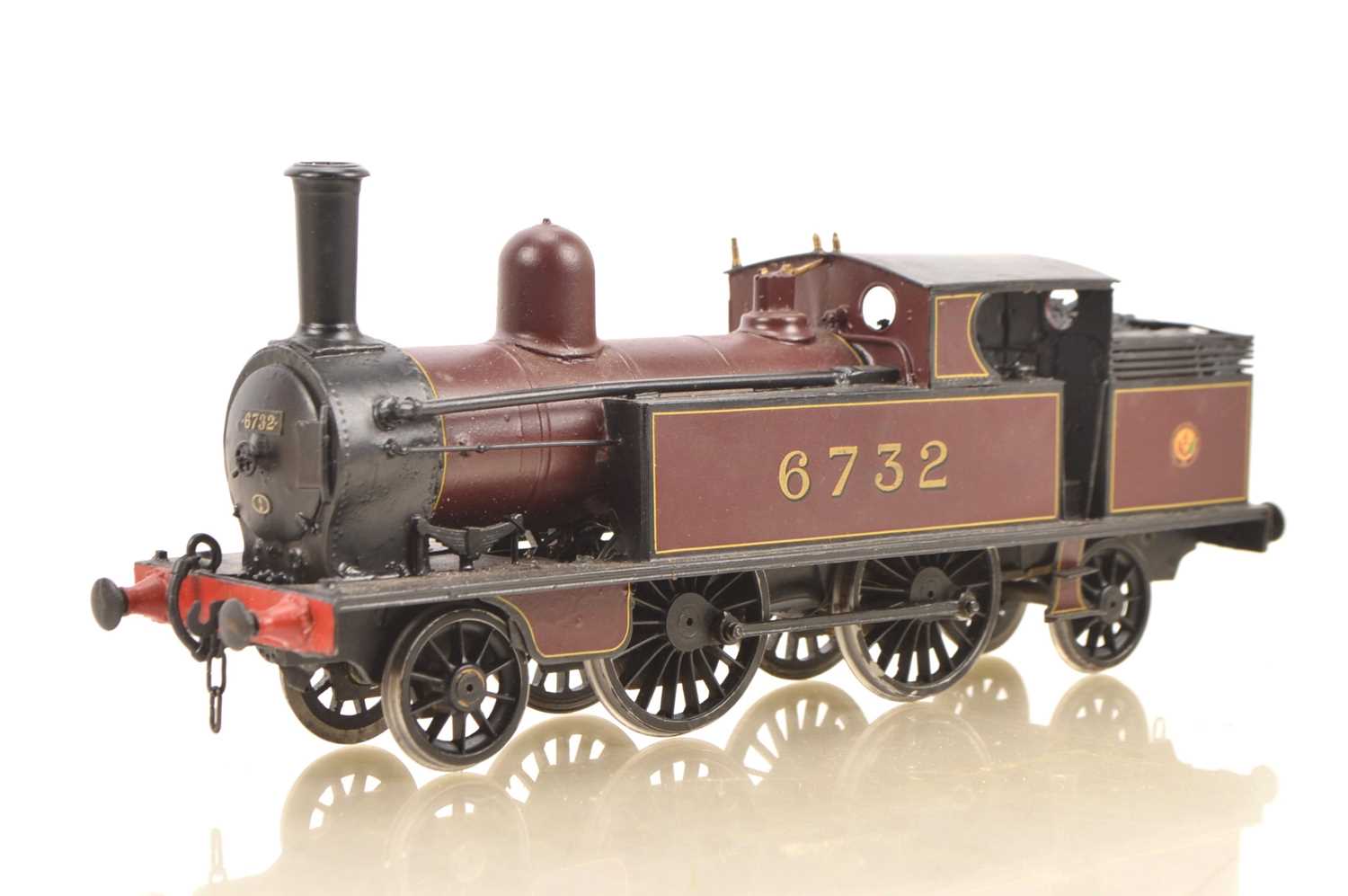 Lot 255 - Kit/Scratch built Finescale 0 Gauge 2-4-2