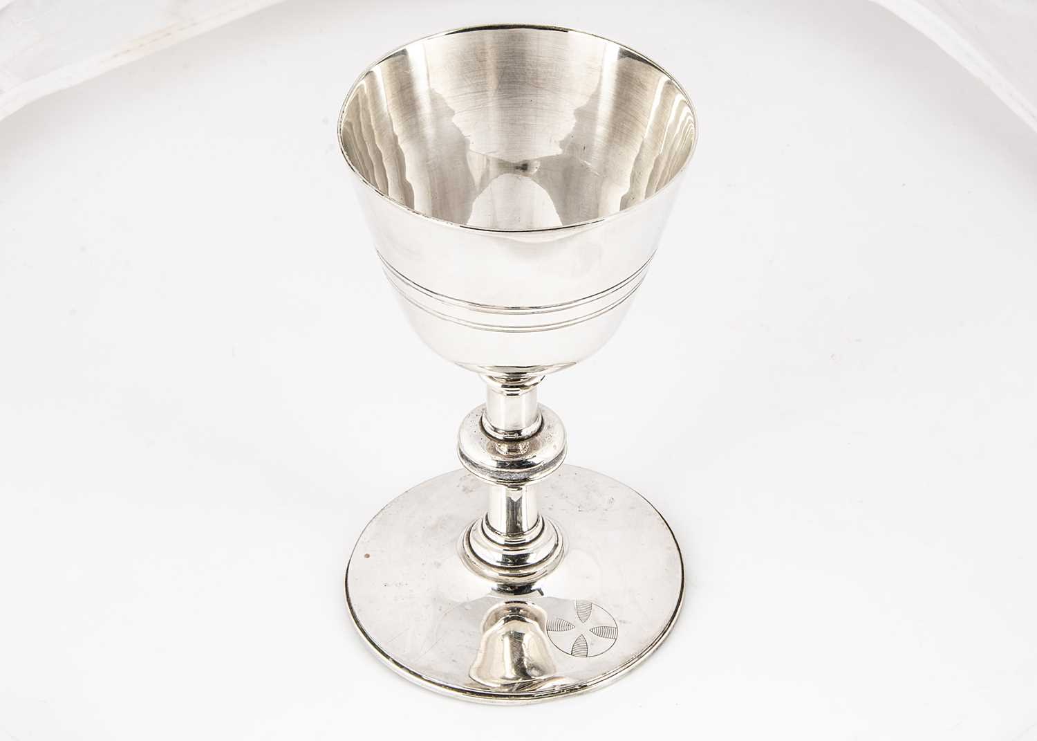 Lot 467 - A c1950s Military issued silver plated ecclesiastical chalice by Elkington & Co