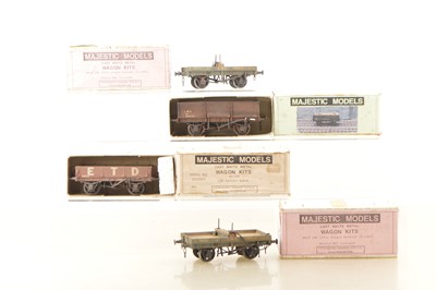 Lot 305 - Majestic Models White Metal Finescale Kitbuilt LMS 0 Gauge Goods Rolling stock (4)