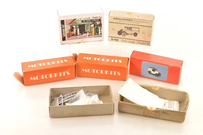 Lot 327 - Unmade White Metal O Gauge Kits (6)