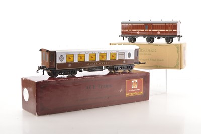 Lot 350 - Ace/Darstaed Modern issue 0 Gauge pair of coaches