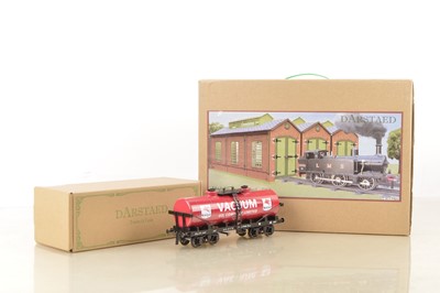 Lot 397 - Darstaed 0 Gauge ES 1 Engine Shed and bogie Tank wagon