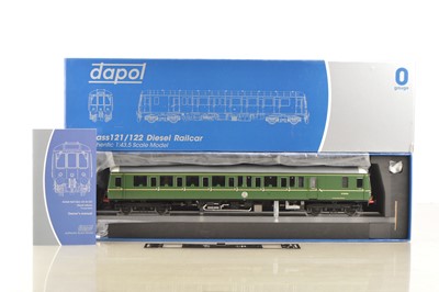 Lot 398 - Dapol 0 Gauge BR green speed whiskers Class 121/122 Diesel Railcar 'Bubble Car'