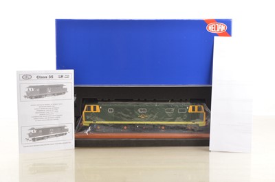 Lot 402 - Heljan 0 Gauge 1205 8511 BR green Class 35 Hymek Diesel