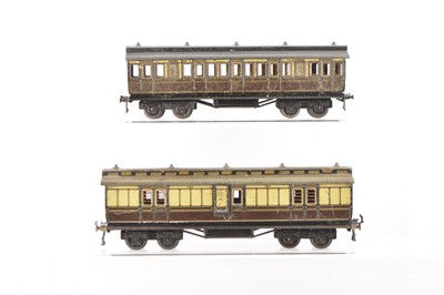 Lot 442 - Carette 0 Gauge pair of GWR Clerestory roof coaches