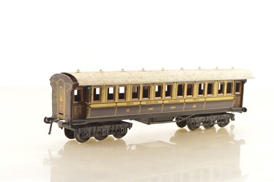 Lot 473 - Carette 0 Gauge LNWR 12-wheel Dining car