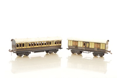 Lot 479 - Carette/ Bing 0 Gauge pair of Passenger coaches