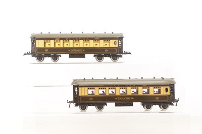 Lot 567 - Hornby 0 Gauge pair of No.2/3 Special Pullman coaches