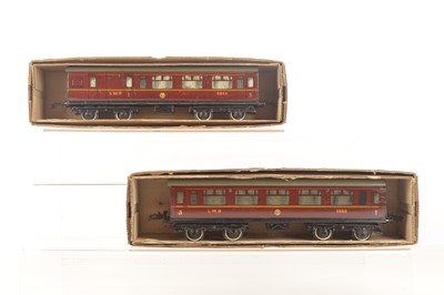 Lot 568 - Hornby 0 Gauge pair of LMS Corridor coaches