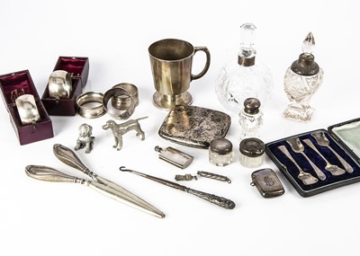Lot 493 - A collection of Victorian and later silver and other items