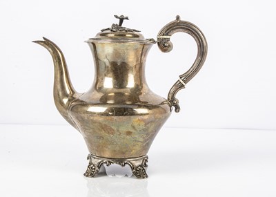 Lot 494 - An early Victorian silver teapot by RP GB