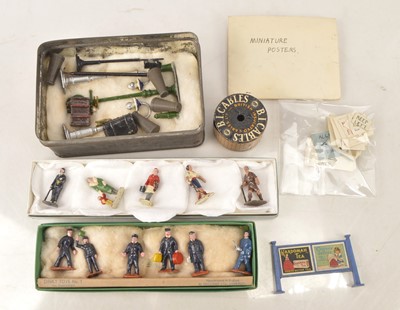 Lot 605 - Hornby 0 Gauge /Dinky Toys  group of Railway accessories