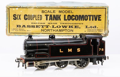 Lot 626 - Bassett lowke 0 Gauge 0-6-0 Tank Loco Lined black