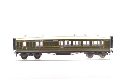 Lot 640 - Milbro (Mills Bros) 0 Gauge Southern railway All 3rd Brake end coach