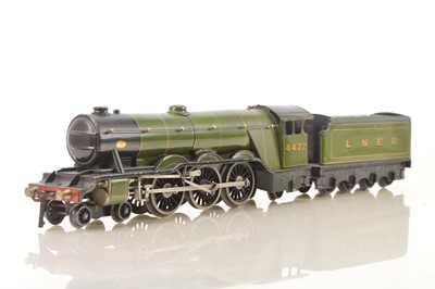 Lot 645 - Bassett lowke 0 Gauge 4-6-2 Loco & Tender LNER lined Green A3 Class 'Flying Scotsman'