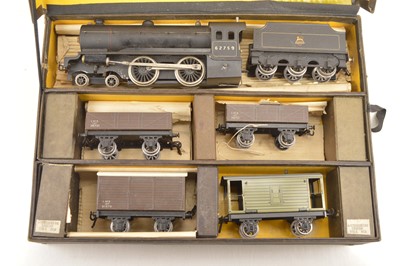 Lot 665 - Bassett Lowke 0 Gauge live steam 'Enterprise' Goods set