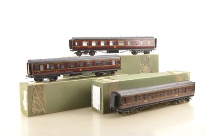 Lot 681 - Exley 0 Gauge pair of LMS Side Corridor coaches