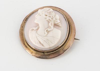 Lot 48 - A circular shell carved cameo