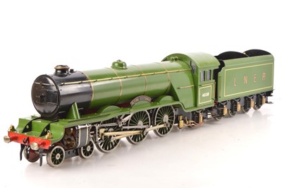 Lot 792 - A 2.5 inch Gauge 4-6-2 Loco & Tender LNER lined green 'Flying Scotsman' No.4038, Coal fired live steam