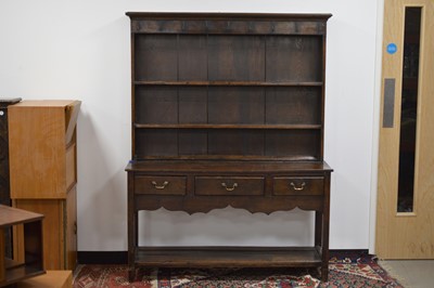 Lot 28 - An 18th Century rural English country oak dresser