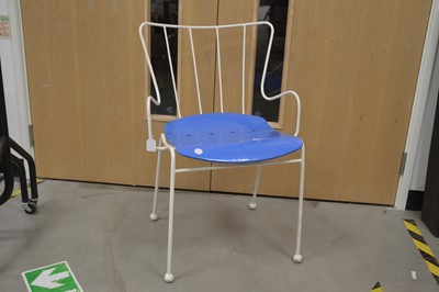 Lot 37 - An early Festival of Britain 'Antelope' chair designed by Ernest Race (1913-1964)