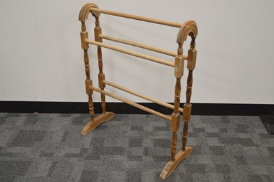 Lot 66 - An early 20th Century pine towel rail