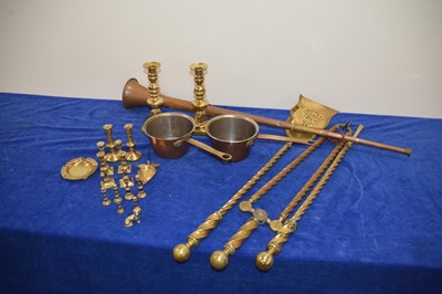 Lot 82 - A collection of Victorian and later brass and copper items