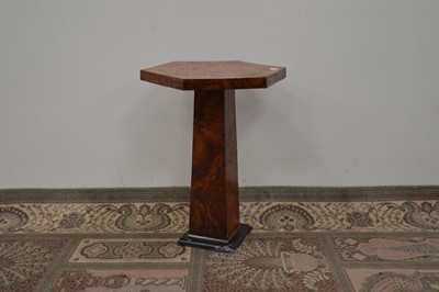 Lot 116 - An Art Deco style hardwood veneer occasional table