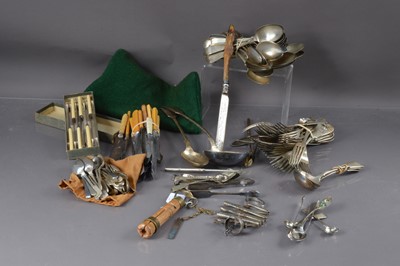 Lot 495 - A collection of silver and silver plated items etc