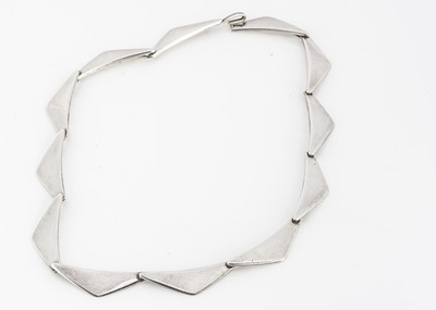 Lot 61 - A Hans Hansen for Georg Jensen silver 'Peak' necklace