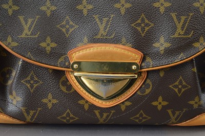 Lot 551 - An original Louis Vuitton 'Beverly' monogram bag