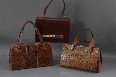 Lot 556 - Three vintage mid-20th Century lady's handbags