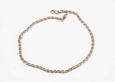 Lot 77 - A 9ct gold flattened curb linked necklace