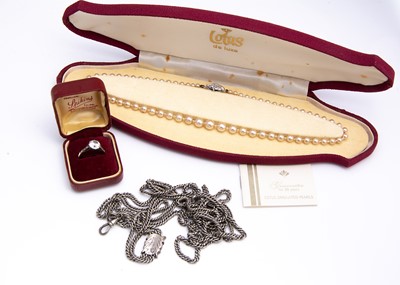 Lot 123 - A continental silver opera length curb link chain