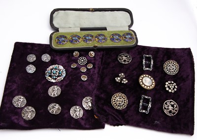 Lot 130 - A good collection of late 19th Century and early 20th Century buttons