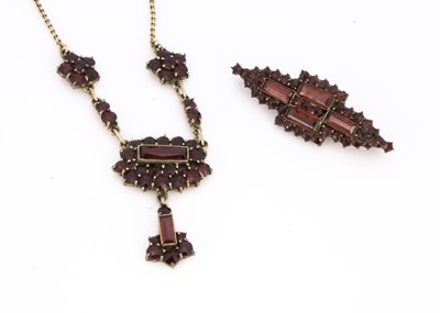 Lot 170 - An early 20th century continental base metal and garnet Bohemian necklace, together with later date brooch