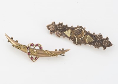 Lot 87 - Two 19th Century bar brooches