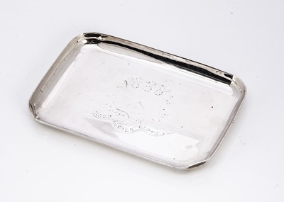 Lot 290 - A Victorian silver dish by Frederick Elkington