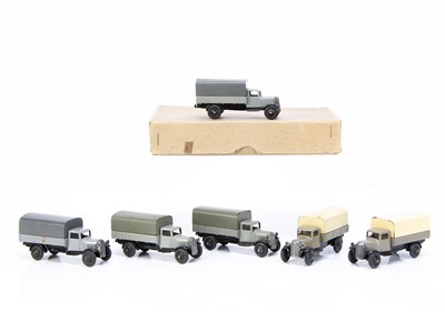 Lot 36 - A Dinky Toys 25b Covered Van Trade Box