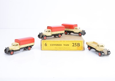 Lot 37 - A Dinky Toys 25b Covered Van Trade Box