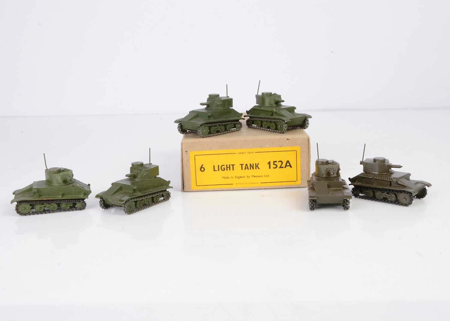 Lot 55 - A Dinky Toys 152a Light Tank Trade Box