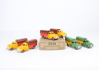 Lot 81 - A French Dinky Toys 25Q Studebaker Covered Pick-Up Trade Box