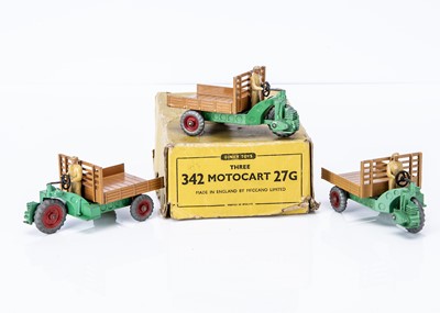 Lot 115 - A Dinky Toys 27g/342 Motocart Trade Box