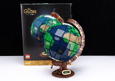 Lot 335 - Lego Ideas The Globe 21332 Constructed