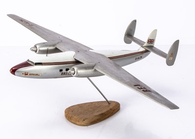 Lot 430 - A Wooden 1:72 Airspeed AS57 Ambassador Desk Model