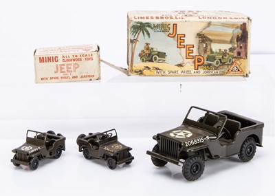 Lot 471 - Tri-ang Minic Tinplate Clockwork Military Jeeps