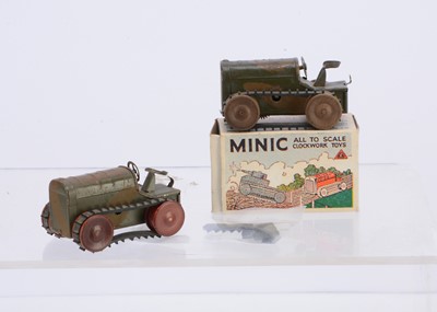 Lot 476 - Tri-ang Minic Tinplate Clockwork Pre-War 11M CF Army Tractors