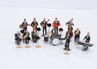 Lot 576 - 12 pce modern Dance Band complete with accessories