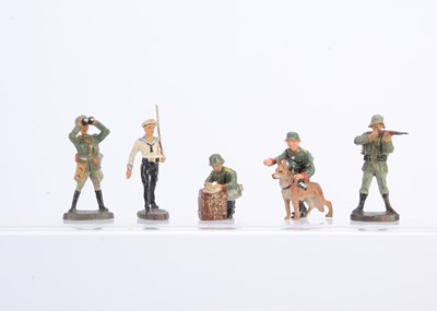 Lot 628 - Elastolin 70-75mm scale composition figures comprising WW2 German Army officer with binoculars