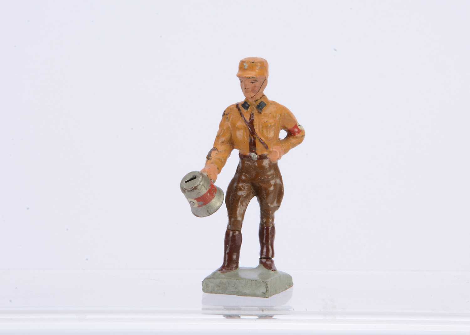 Lot 637 - Very rare Lineol 70-75mm composition WW2